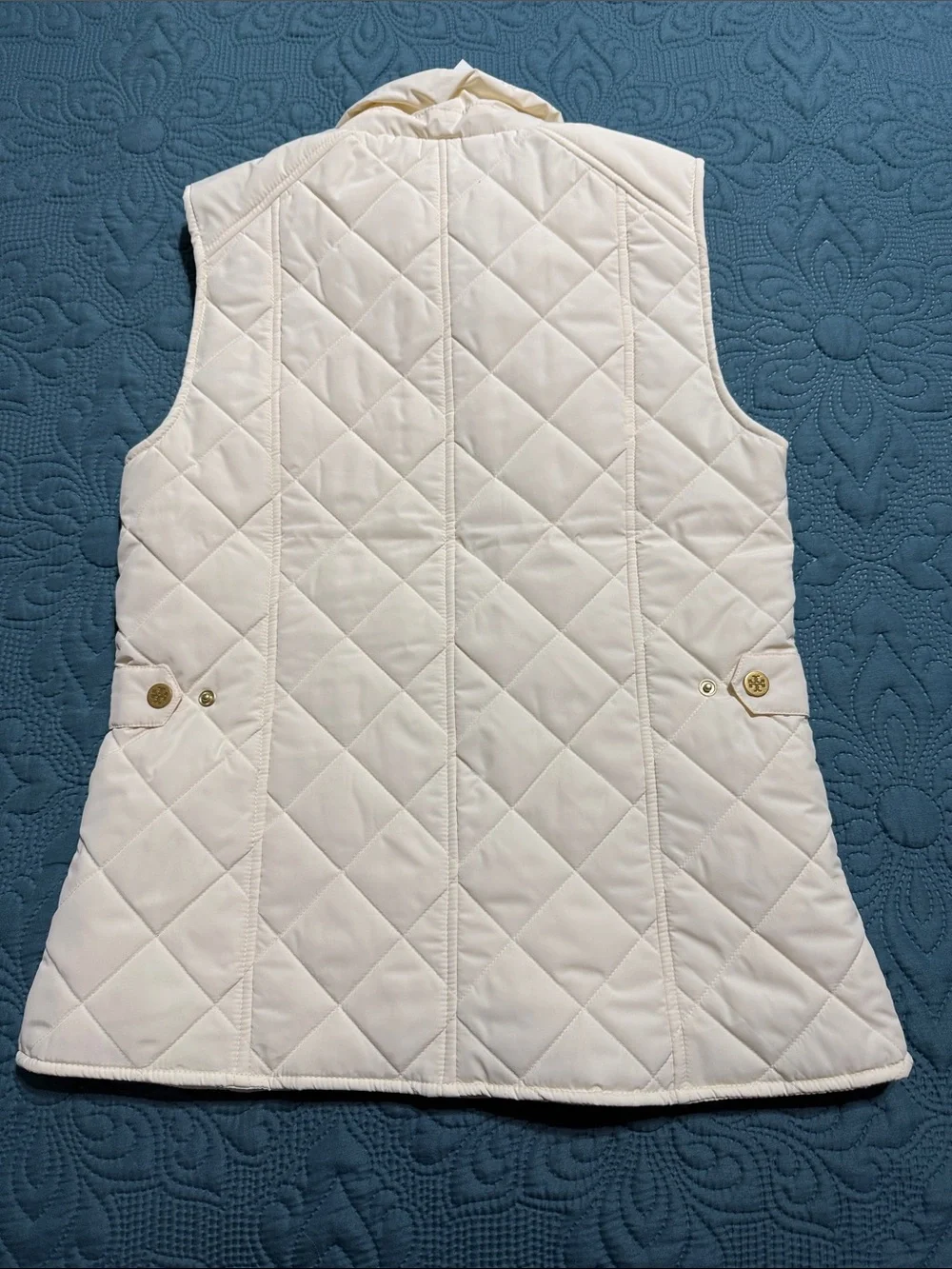 Tory Burch Quilted Cream Sleeveless Vest with Gold-Tone Hardware